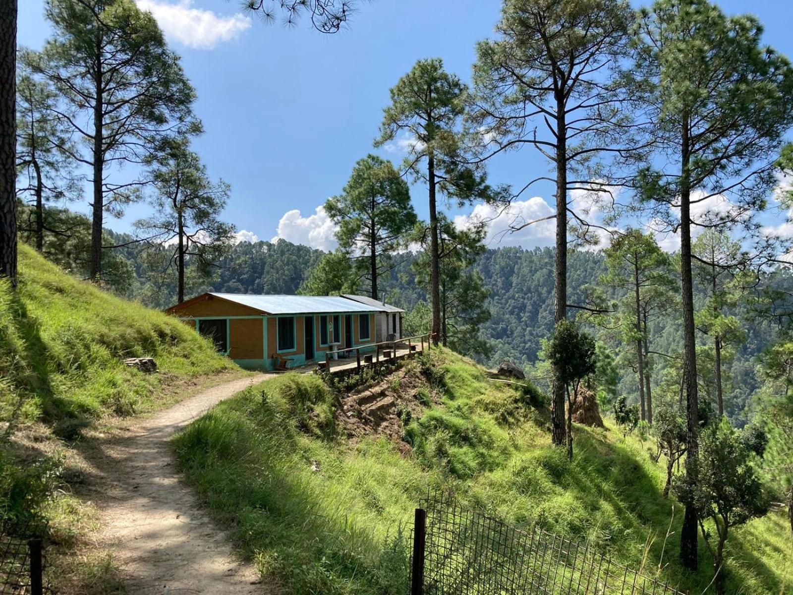 Joshi Cottage Binsar Exterior photo